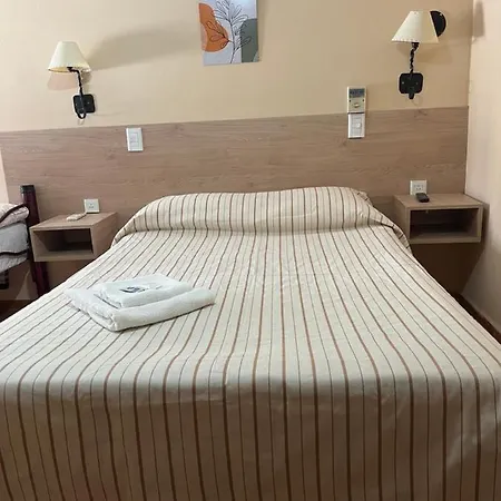 Hostal La Vina-2